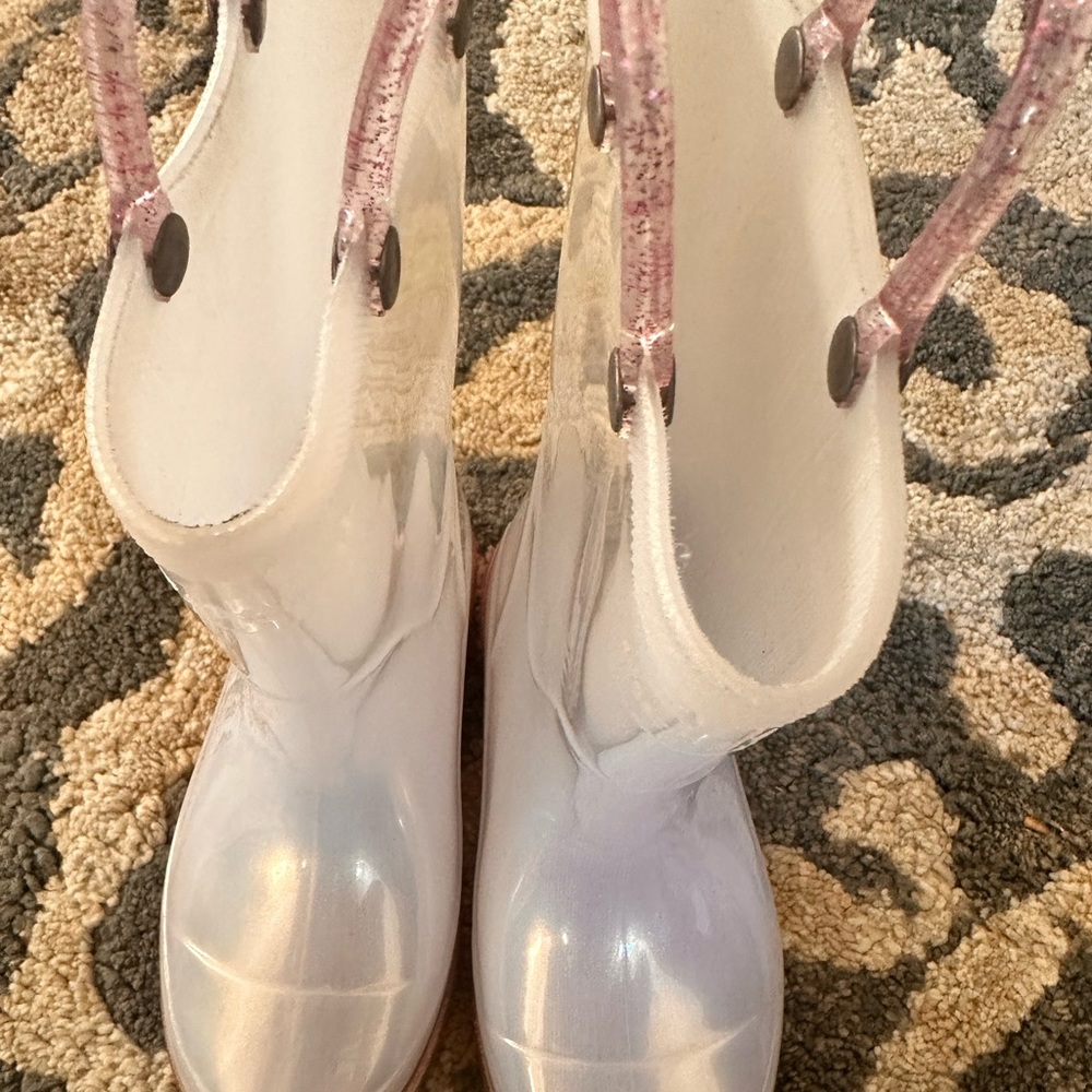Raining boots